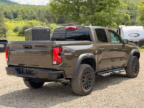 Used 2023 Chevrolet Colorado Trail Boss w/ Safety Package AWD/4WD image 5