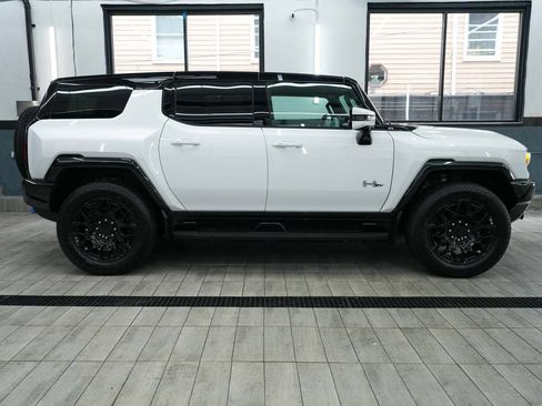 Used 2024 GMC Hummer EV 2X AWD/4WD image 5