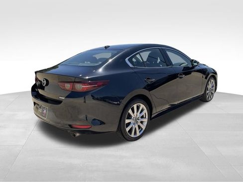 Used 2020 MAZDA MAZDA3 Sedan w/ Premium Package FWD image 5
