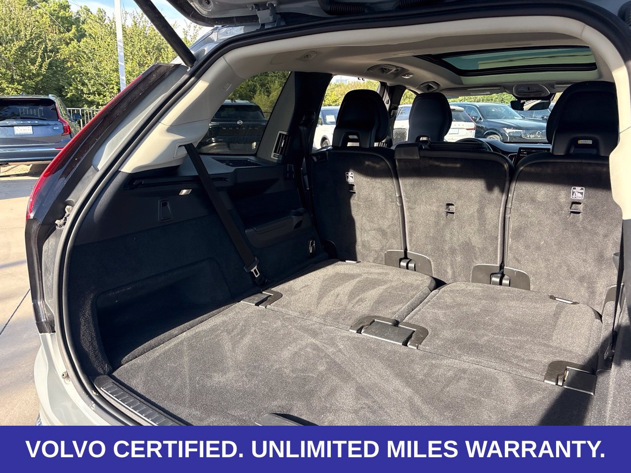 Certified 2026 Volvo XC90 B6 Ultra AWD/4WD image 13