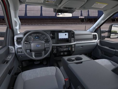 New 2026 Ford F350 XLT w/ FX4 Off-Road Package AWD/4WD image 9