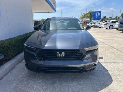 Used 2025 Honda Accord SE image 2