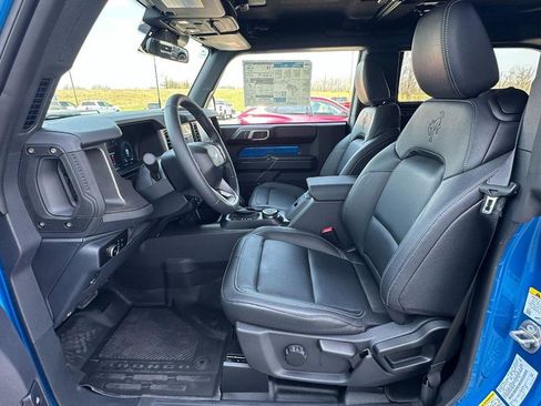 New 2025 Ford Bronco Badlands AWD/4WD image 8