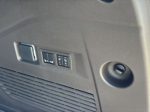 New 2026 GMC Yukon Elevation RWD image 20