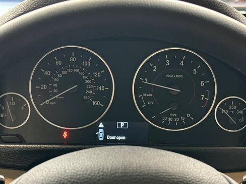 Used 2018 BMW 330i Sedan RWD image 19