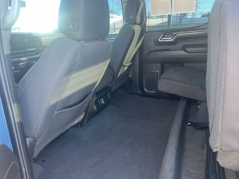 Used 2024 GMC Sierra 1500 Elevation image 13