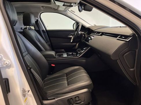 Used 2020 Land Rover Range Rover Velar S AWD/4WD image 32