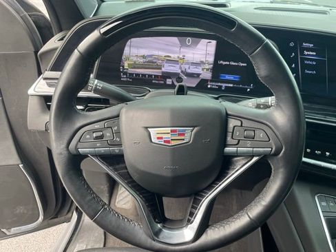 Used 2022 Cadillac Escalade ESV Sport w/ Touring Package AWD/4WD image 11