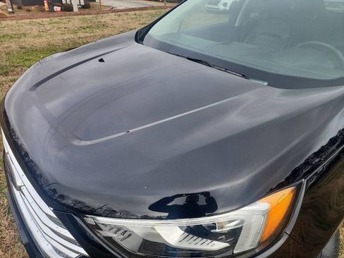 Used 2020 Ford Edge SEL FWD image 11