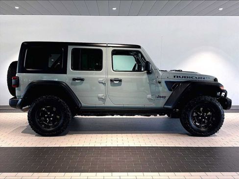 Used 2023 Jeep Wrangler Unlimited Rubicon 4xe AWD/4WD image 10