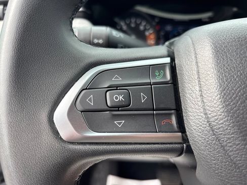 Used 2024 Jeep Compass Latitude AWD/4WD image 20