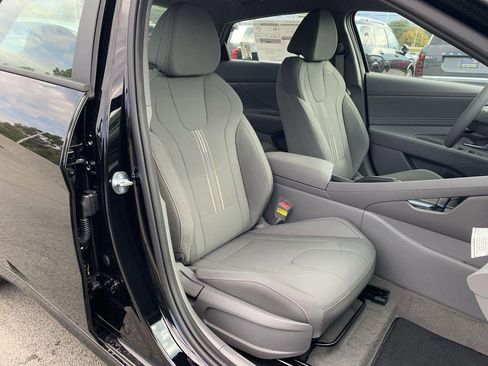 New 2026 Hyundai Elantra Sport w/ Cargo Package image 70