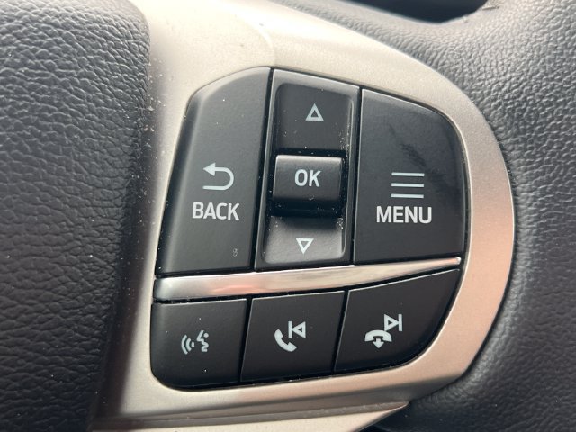 Used 2024 Ford Explorer XLT w/ Equipment Group 202A AWD/4WD image 29