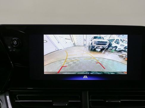 Used 2024 Chevrolet Trax LT w/ Driver Confidence Package image 24