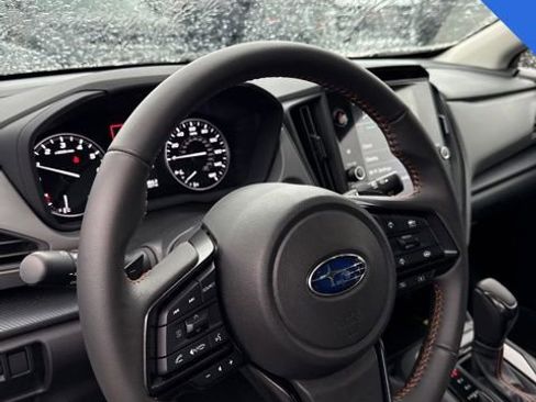 Used 2025 Subaru Crosstrek 2.5i Limited w/ Crosstrek Mirror Package image 11