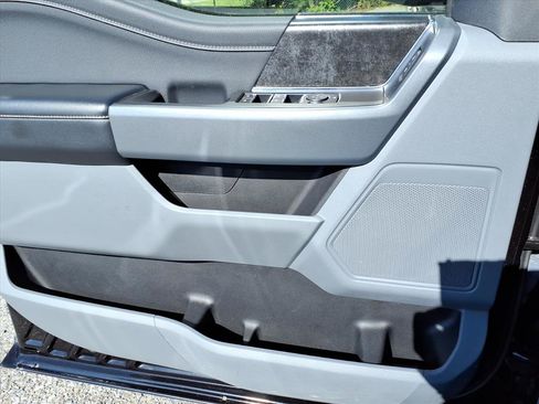 Used 2022 Ford F150 XLT w/ Equipment Group 302A High image 16