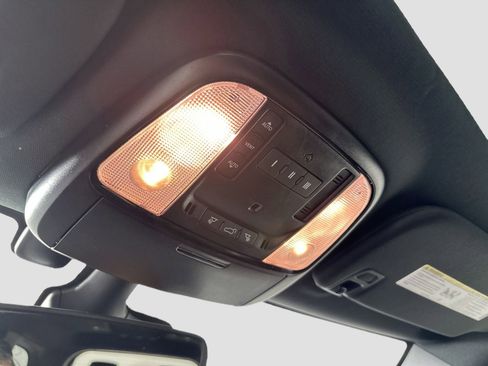 Used 2023 Dodge Durango GT image 16