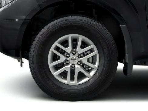 Used 2017 Nissan Frontier SV w/ SV Value Truck Package image 15