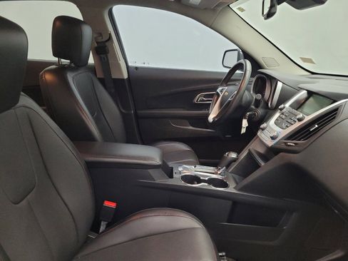 Used 2017 Chevrolet Equinox Premier w/ Enhanced Convenience Package AWD/4WD image 21