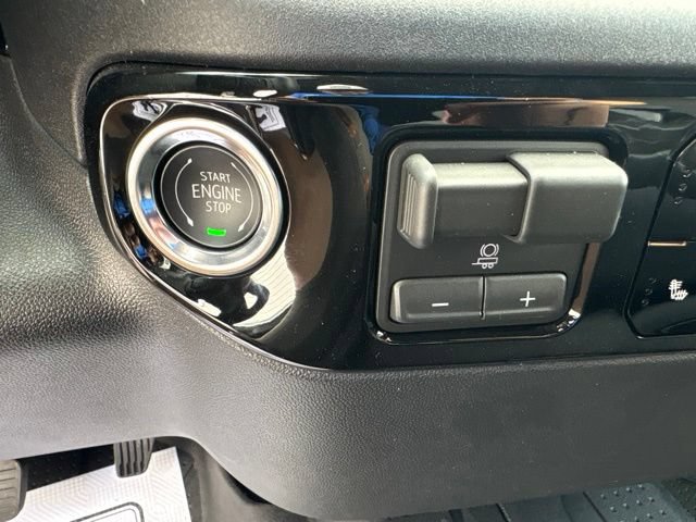 New 2026 Chevrolet Silverado 1500 RST w/ RST Select Package AWD/4WD image 13