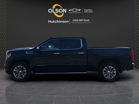 Used 2026 GMC Sierra 1500 Denali AWD/4WD image 2