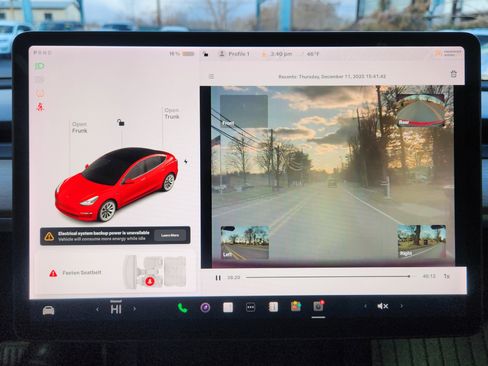 Used 2021 Tesla Model 3 Standard Range Plus image 21