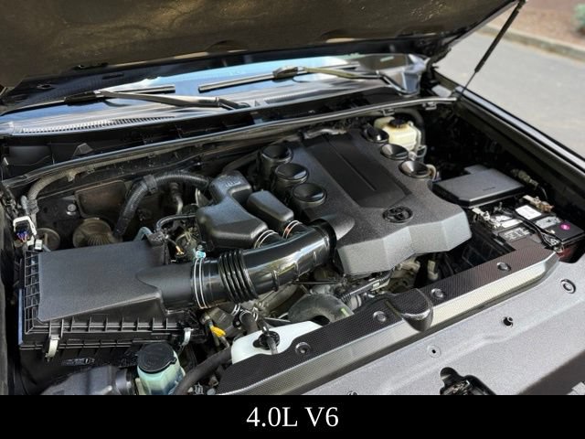 Used 2016 Toyota 4Runner Limited AWD/4WD image 51