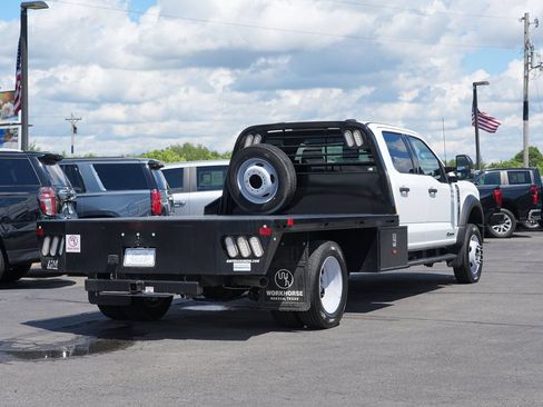 Used 2025 Ford F550 4x4 Crew Cab image 3