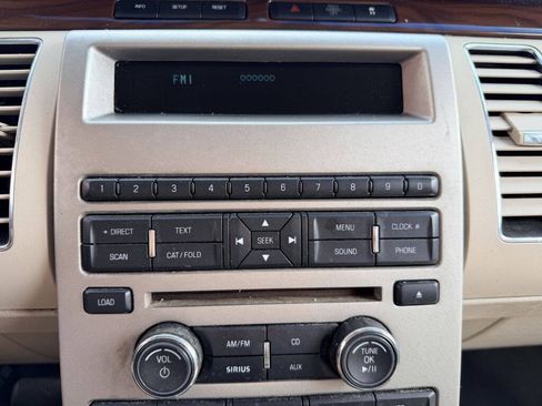 Used 2009 Ford Flex SEL FWD image 19