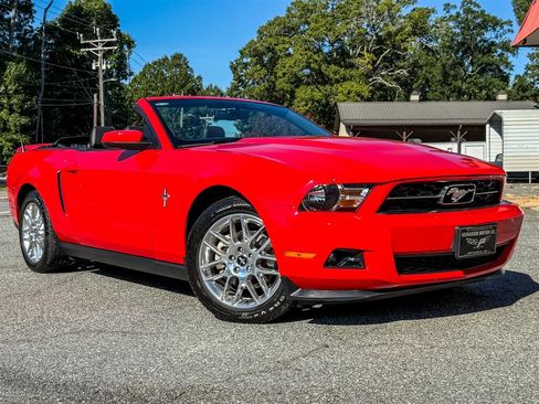 Used 2012 Ford Mustang Premium RWD image 26
