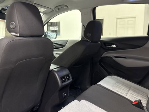 Used 2024 Chevrolet Equinox LT w/ Driver Convenience Package image 13