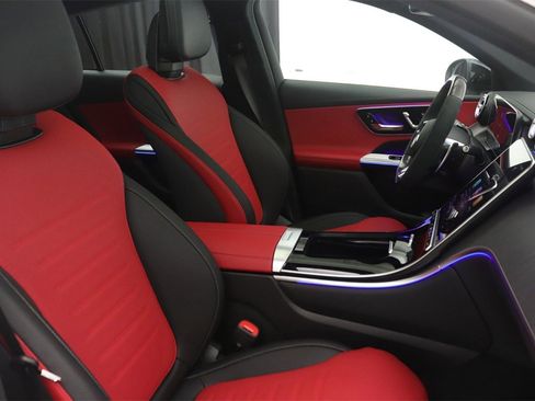 New 2026 Mercedes-Benz GLC 43 AMG 4MATIC Coupe image 9