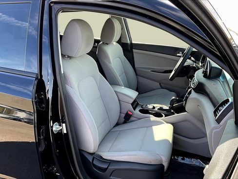 Used 2019 Hyundai Tucson SE image 7