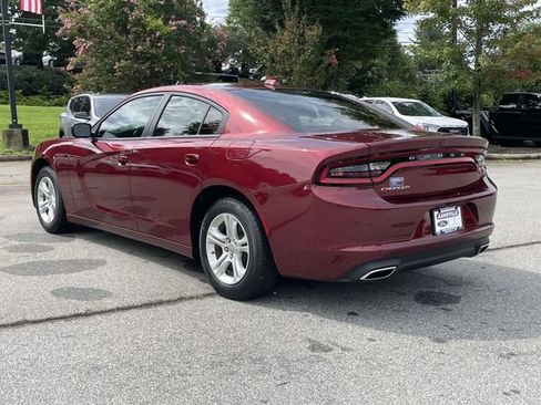 Used 2023 Dodge Charger SXT RWD image 3