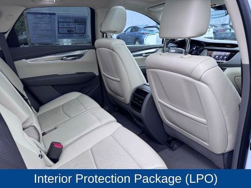 Used 2020 Cadillac XT5 Premium Luxury image 20