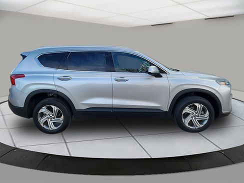 Used 2023 Hyundai Santa Fe SEL image 6