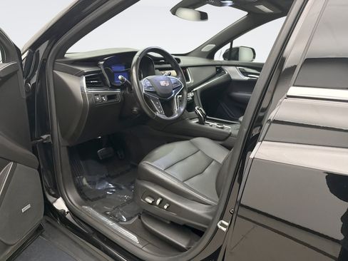 Used 2020 Cadillac XT5 Premium Luxury AWD/4WD image 10