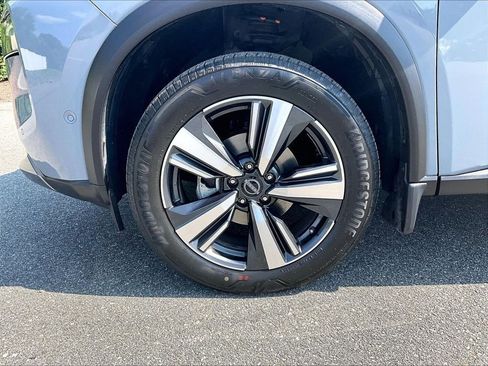 Used 2023 Nissan Rogue SL w/ SL Premium Package AWD/4WD image 7