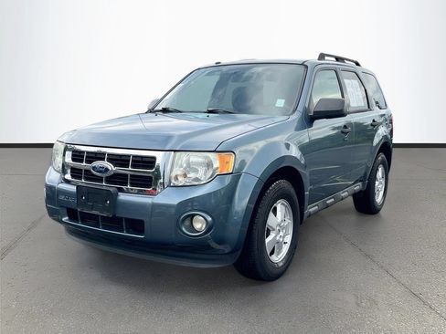 Used 2012 Ford Escape XLT FWD image 3