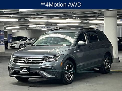 Used 2023 Volkswagen Tiguan S w/ Driver Assistance Package AWD/4WD image 3