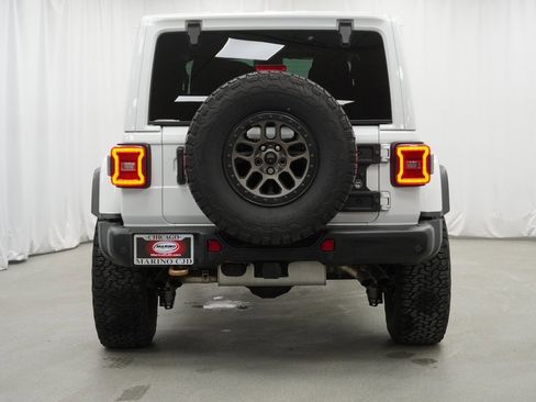 Certified 2021 Jeep Wrangler Unlimited Rubicon w/ Xtreme Recon 35" Tire Package image 11