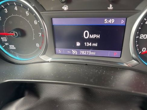 Used 2023 Chevrolet Traverse LT image 48