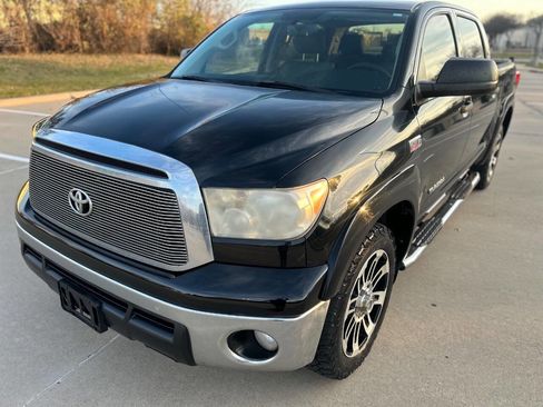 Used 2012 Toyota Tundra 2WD CrewMax image 2