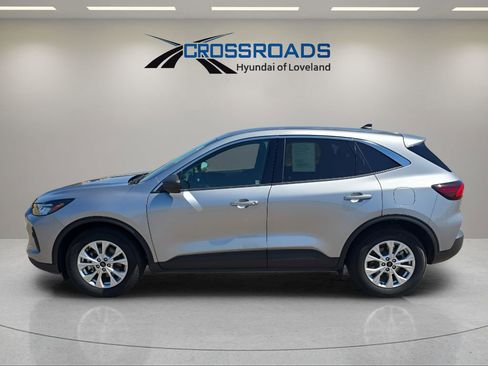 Used 2023 Ford Escape Active image 2