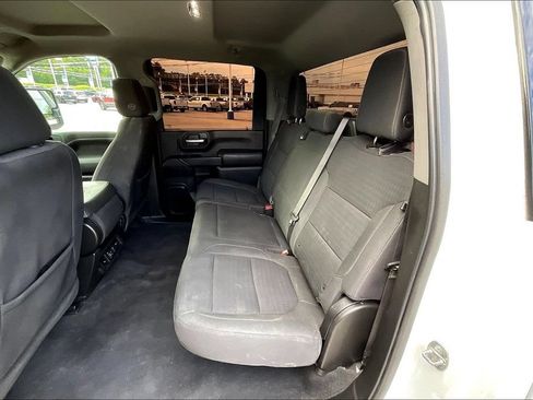 Used 2022 Chevrolet Silverado 2500 LT w/ Convenience Package AWD/4WD image 7