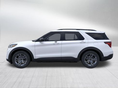 New 2026 Ford Explorer Active AWD/4WD image 11