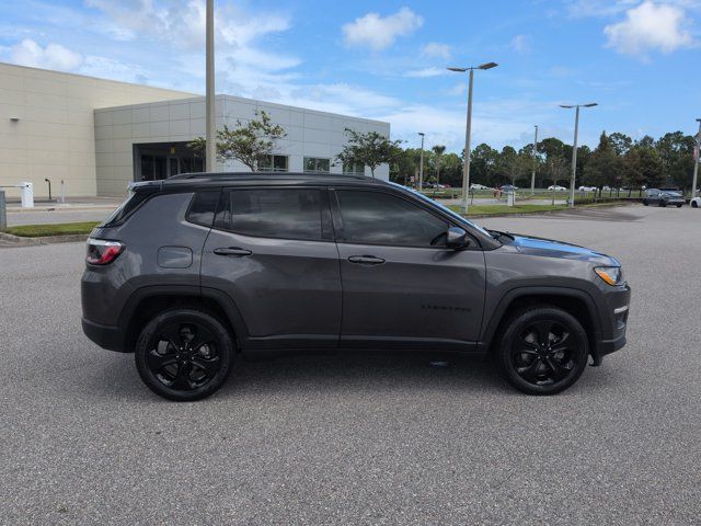 Used 2021 Jeep Compass Latitude AWD/4WD image 4