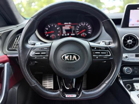Used 2019 Kia Stinger GT2 AWD/4WD image 25