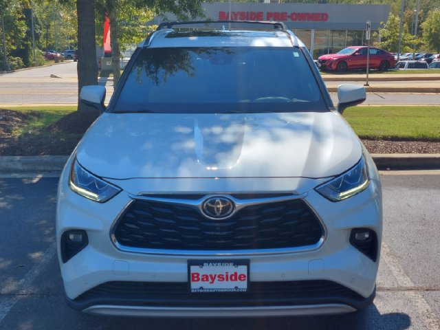 Certified 2020 Toyota Highlander Platinum AWD/4WD image 6