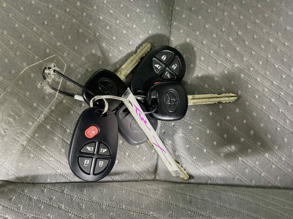 Certified 2019 Toyota Sienna LE AWD/4WD image 32